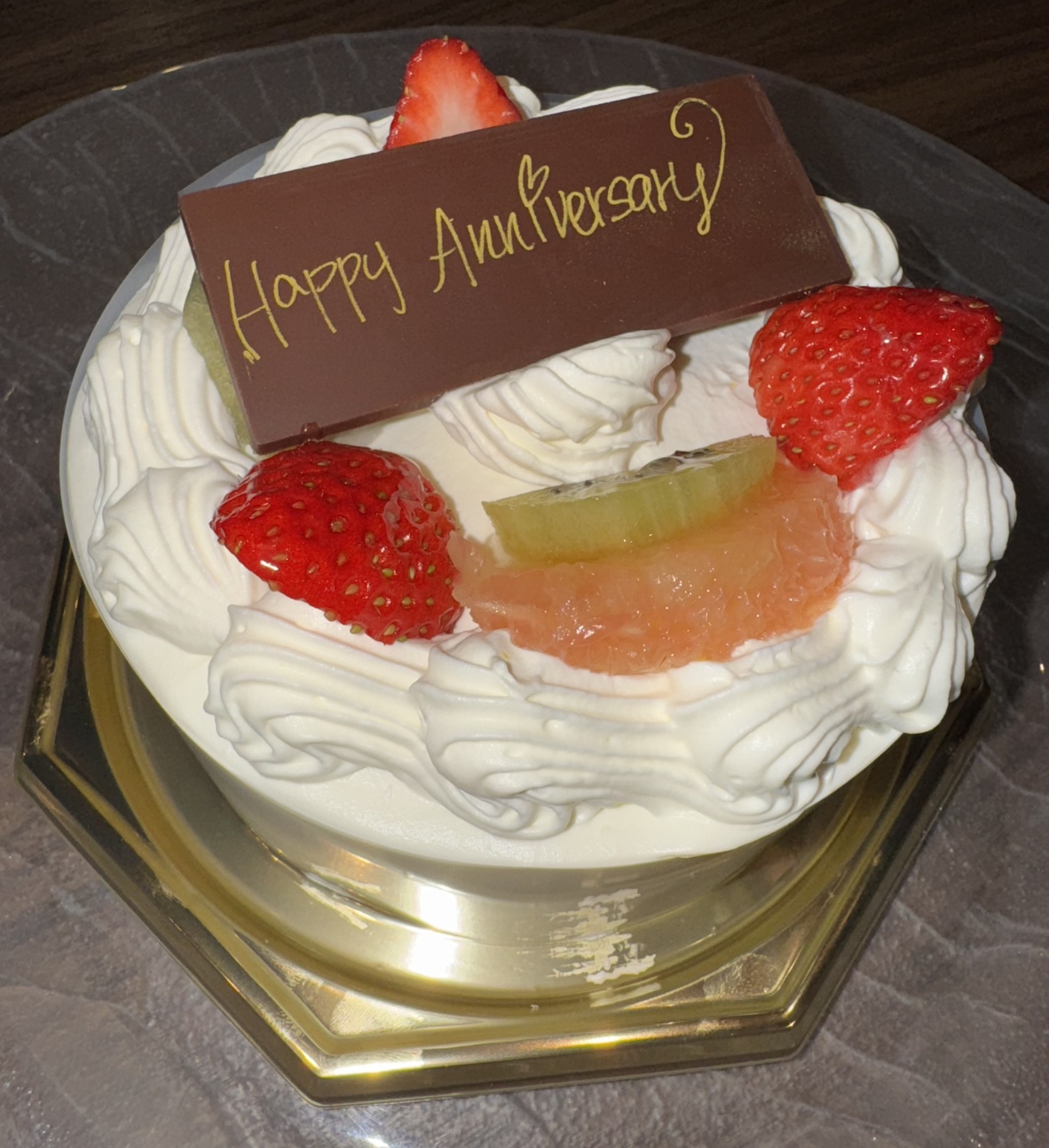 【菊屋で過ごす特別な記念日】誕生日や結婚記念日に特別なひとときをケーキ＆フラワーアレンジメント付