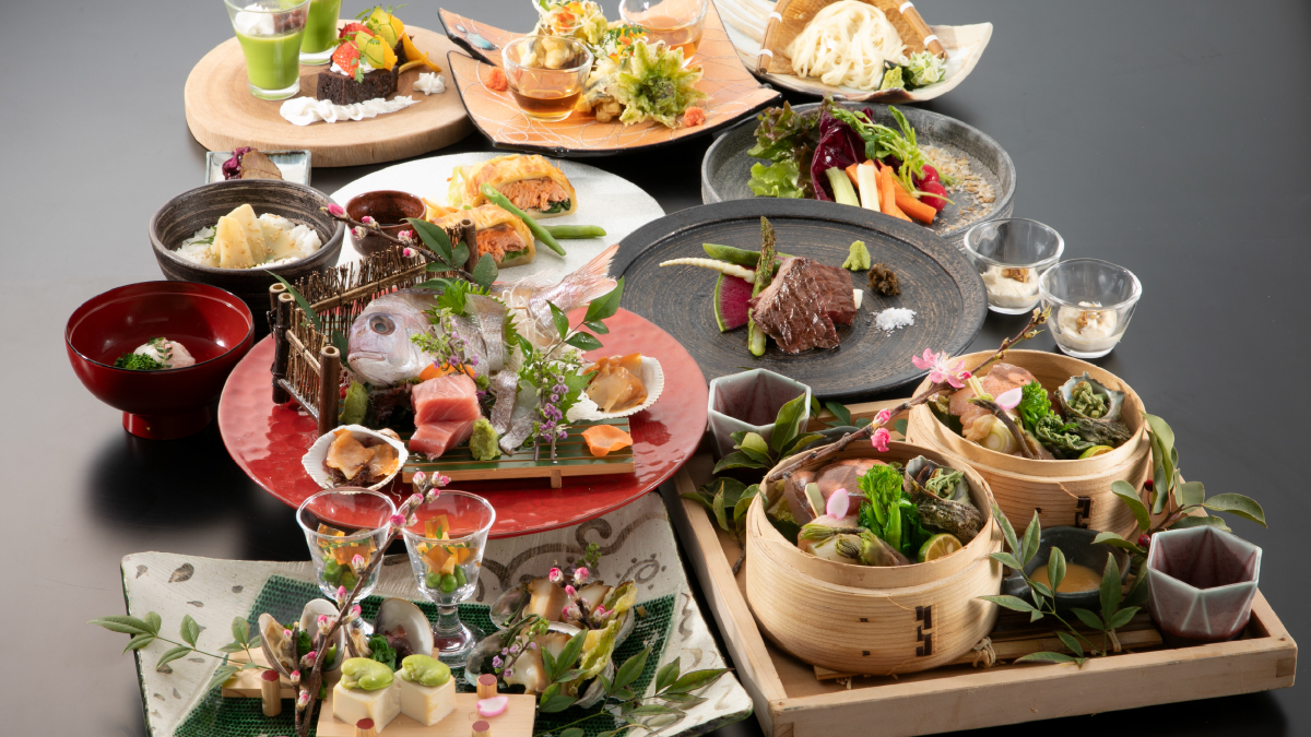 【春季2025年3月～5月】極上会席　※画像は一部2名様分