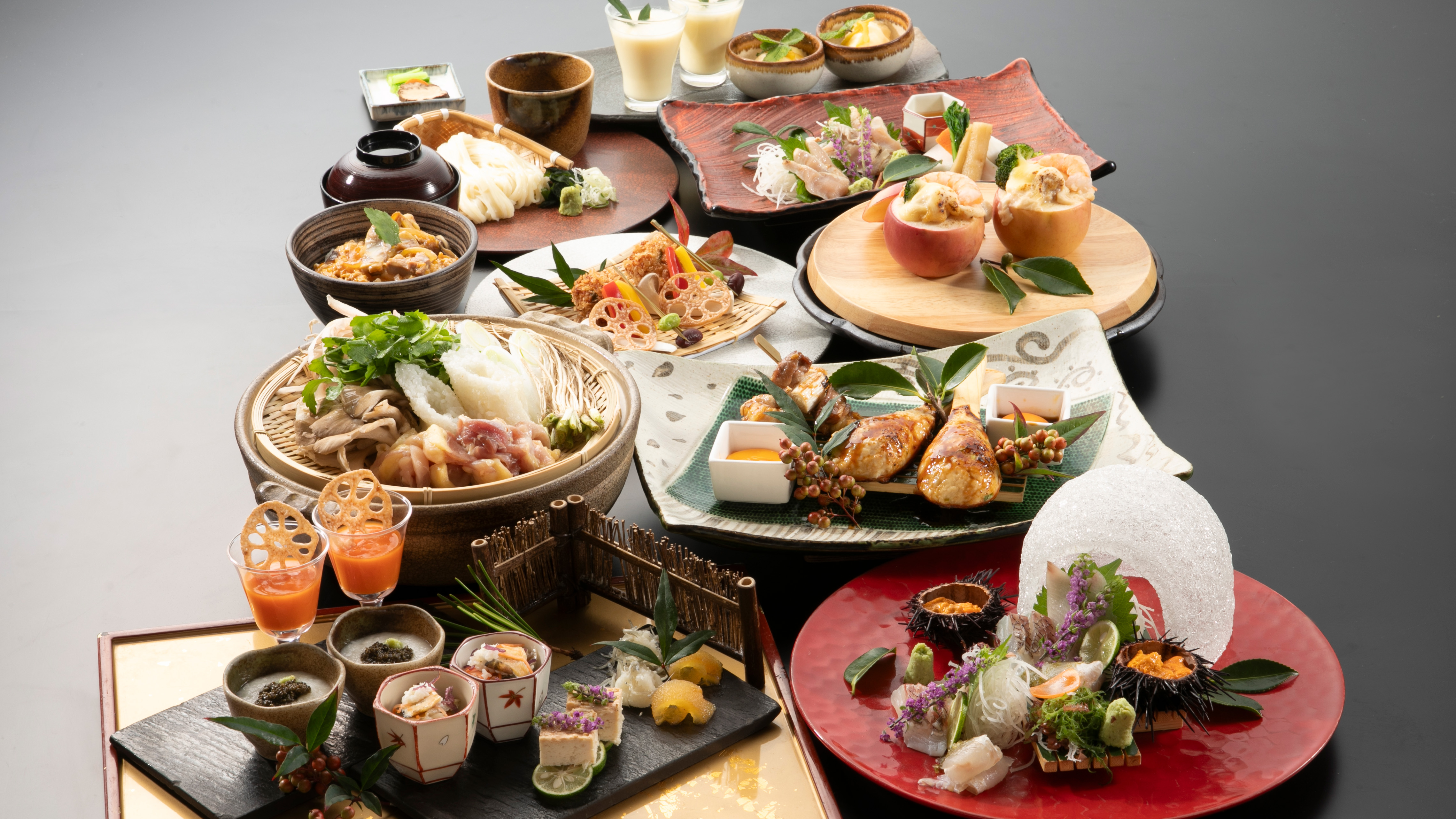 【冬季2025年12月～2月】比内地鶏・稲庭うどん会席　※画像は一部2名様分