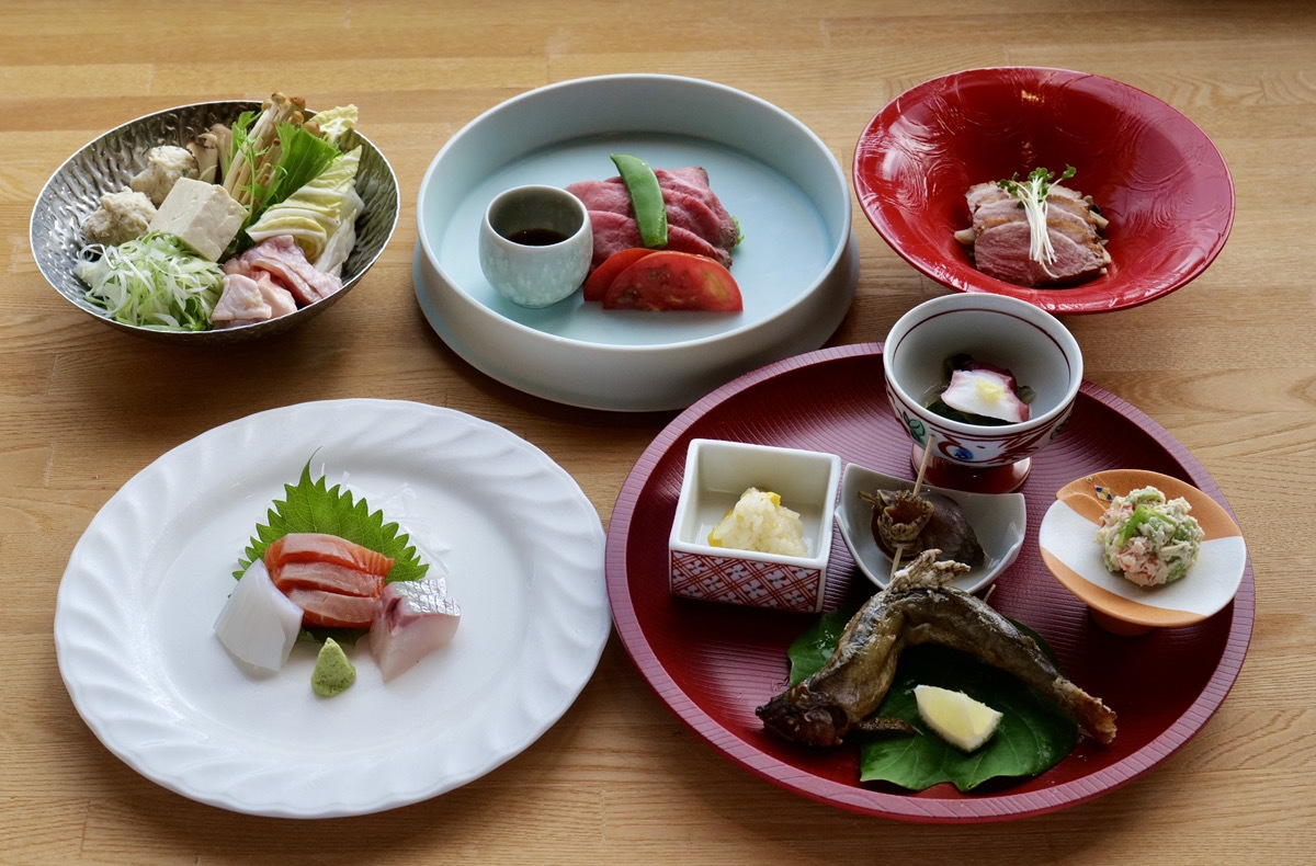 【2食付き食事処】創業1913年の老舗宿で優雅な休日を。2020年大浴場完成
