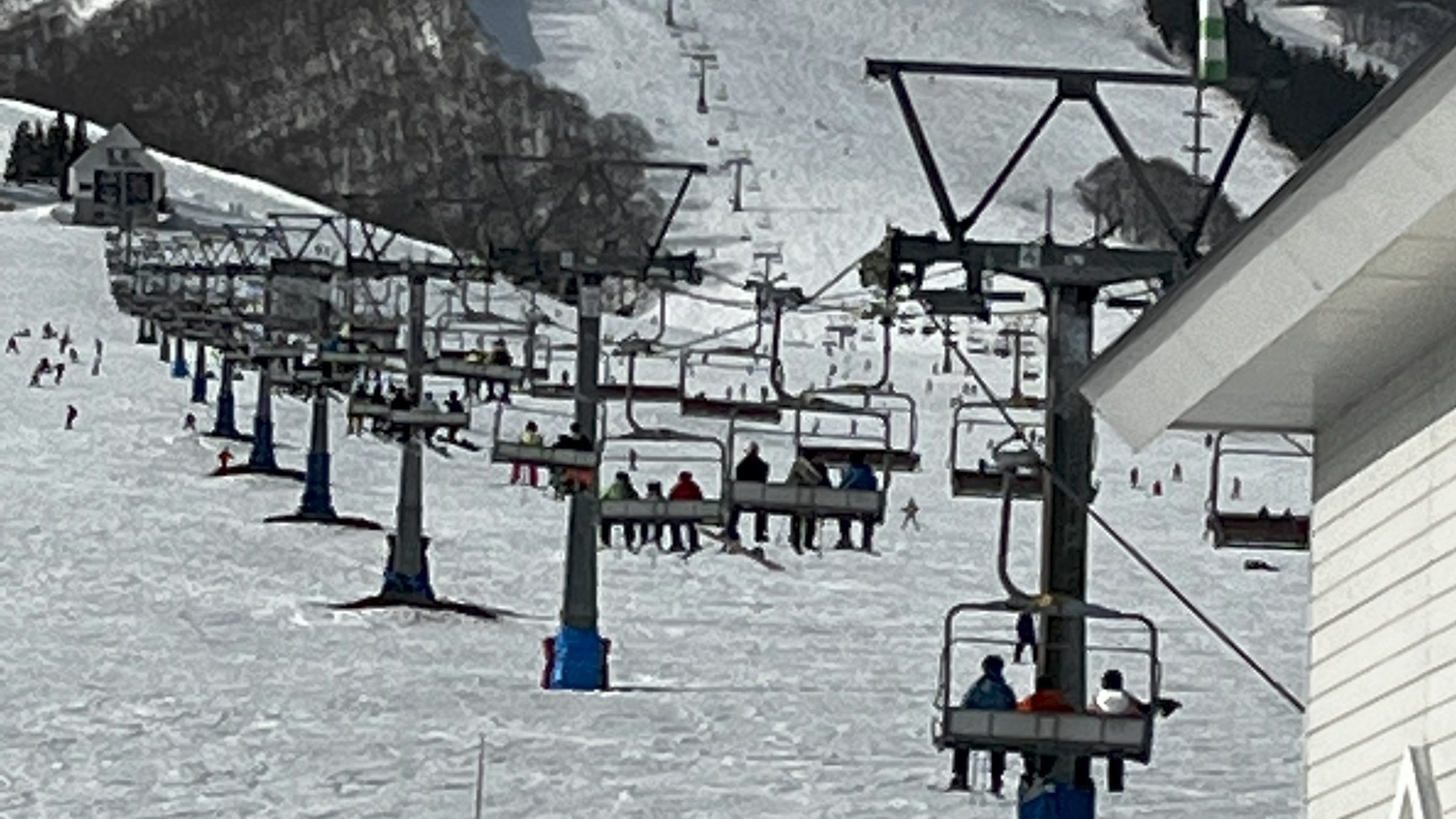 年末年始予約開始！白銀の世界でスキーボード雪遊び三昧♪ 特典レンタル＆リフト券半額！岩原第一隣接！