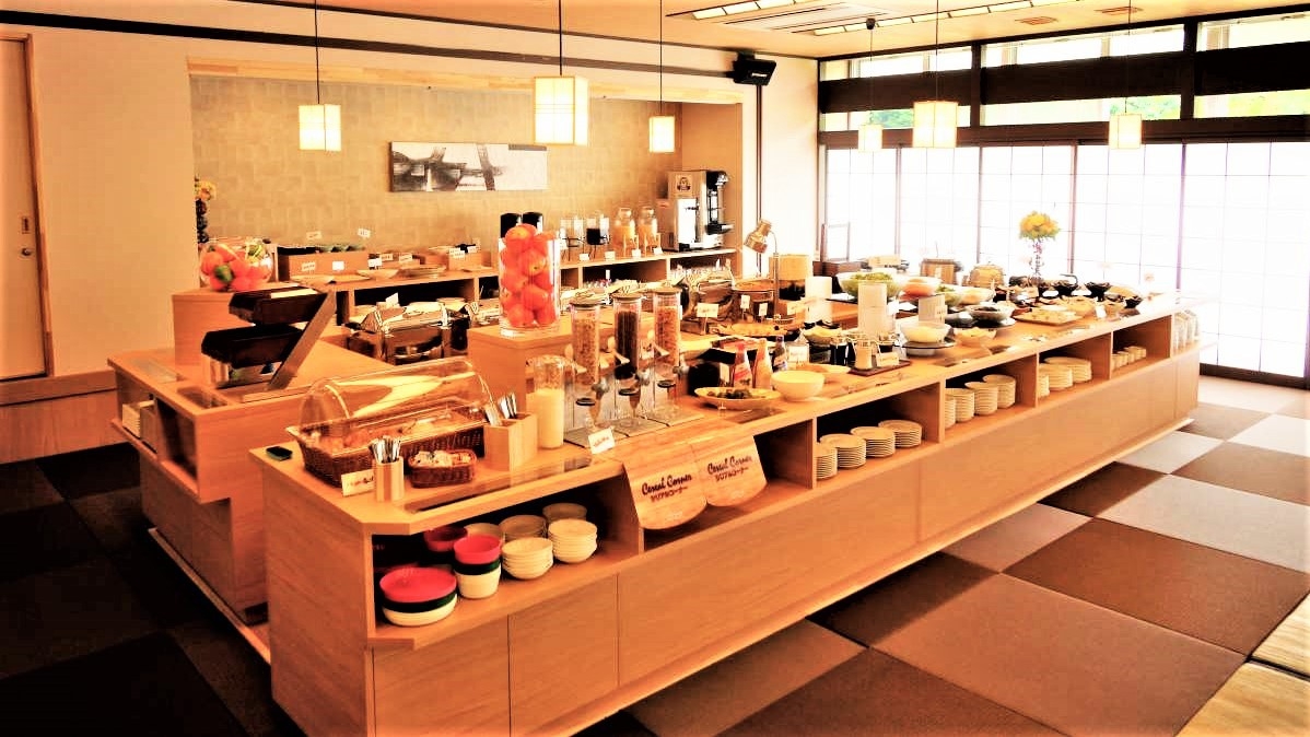 ご朝食付き　さき楽30日前プラン 〜脇田天然温泉『華の湯』・サウナ完備・駐車料金無料〜