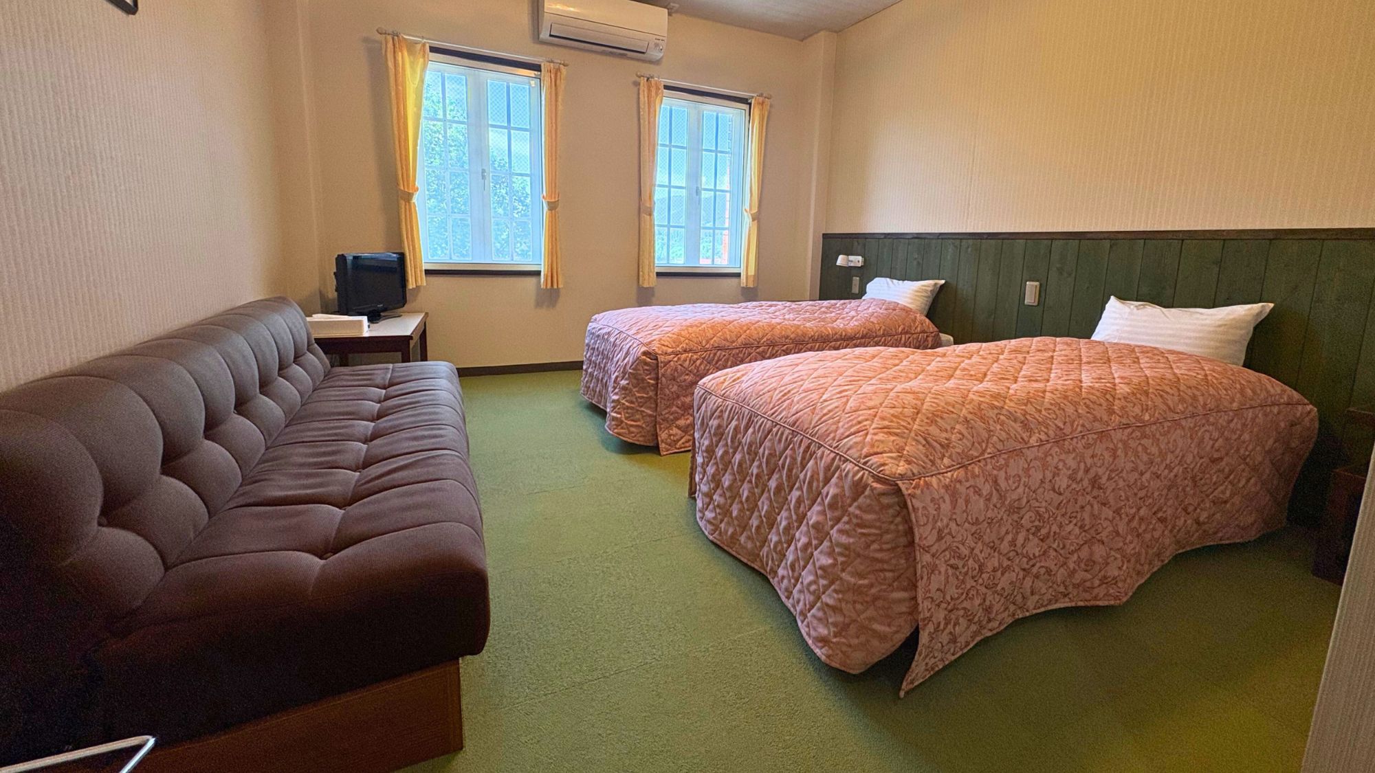 【ゲレンデまで150mの好立地■乾燥室完備】素泊まり■ご到着〜23時までOK！スポーツを楽しもう！