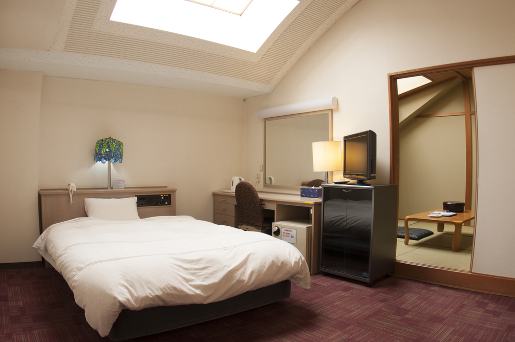 【喫煙】 和洋室