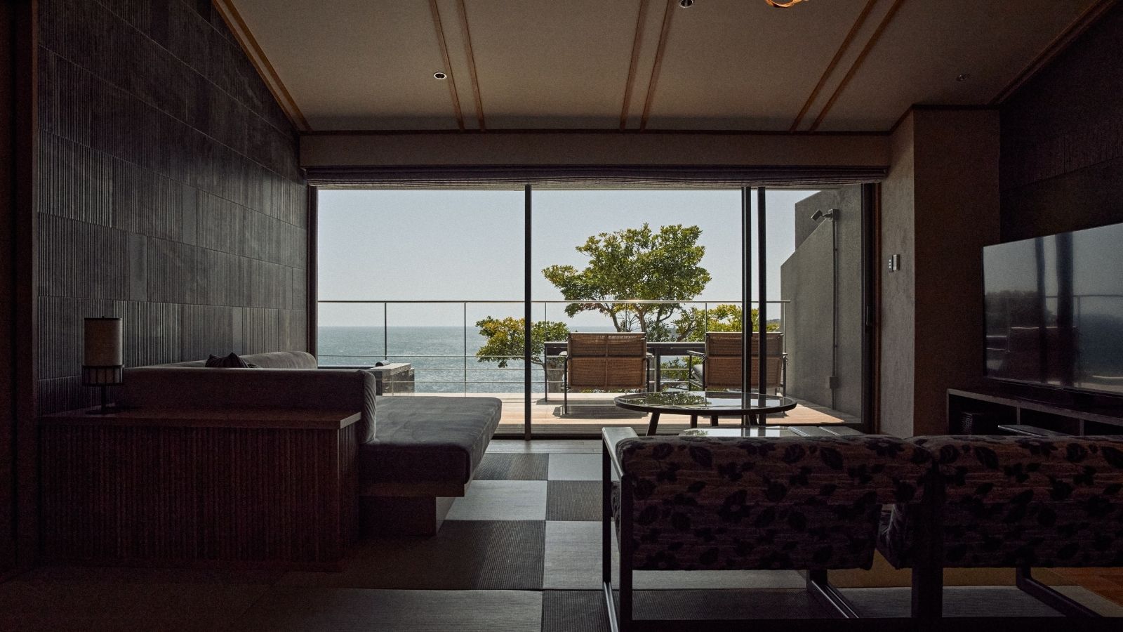 【デラックススイート207】