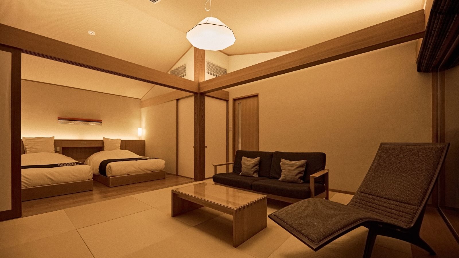 【リラクゼーションスイート102】