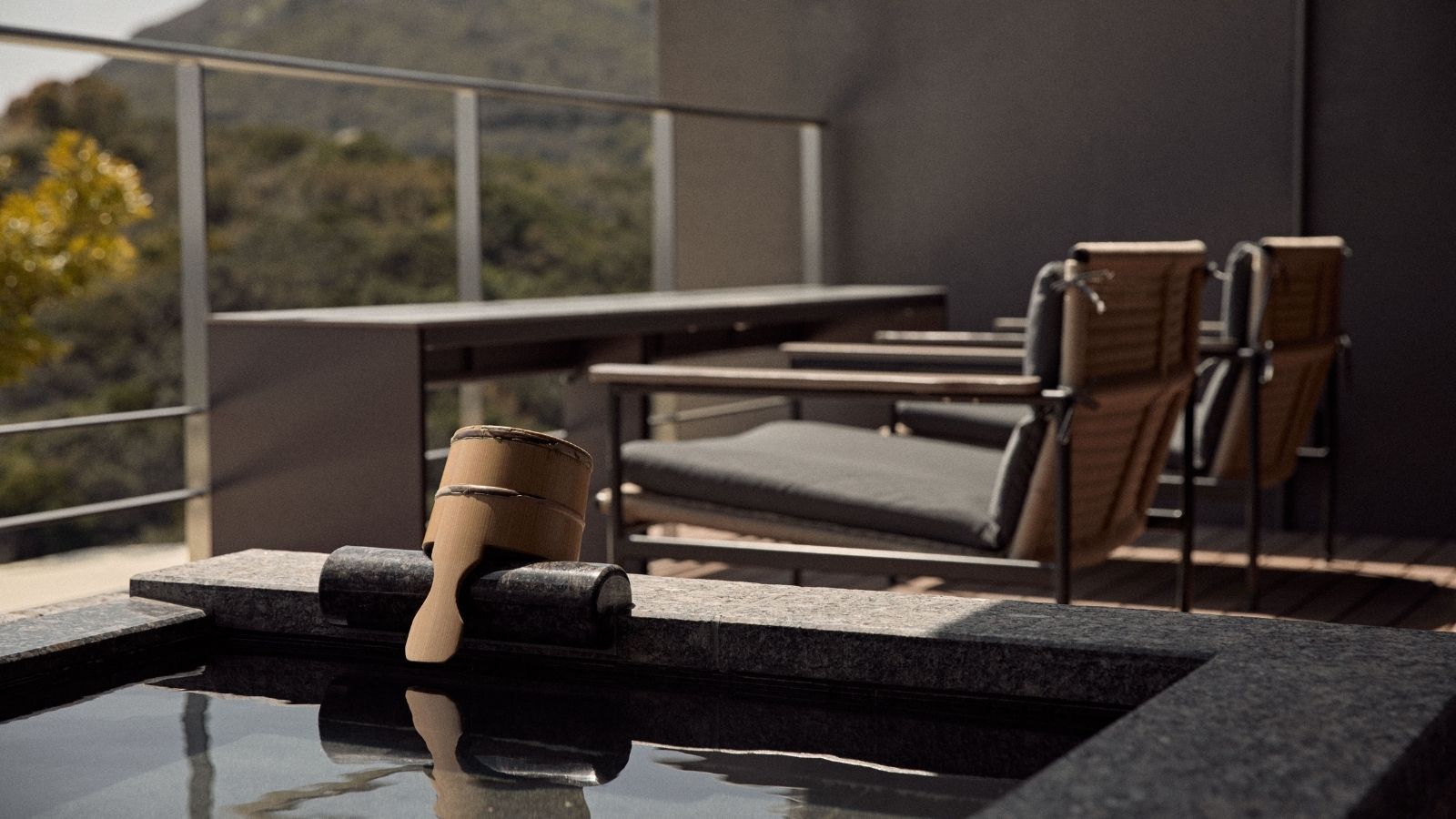 【デラックススイート207】