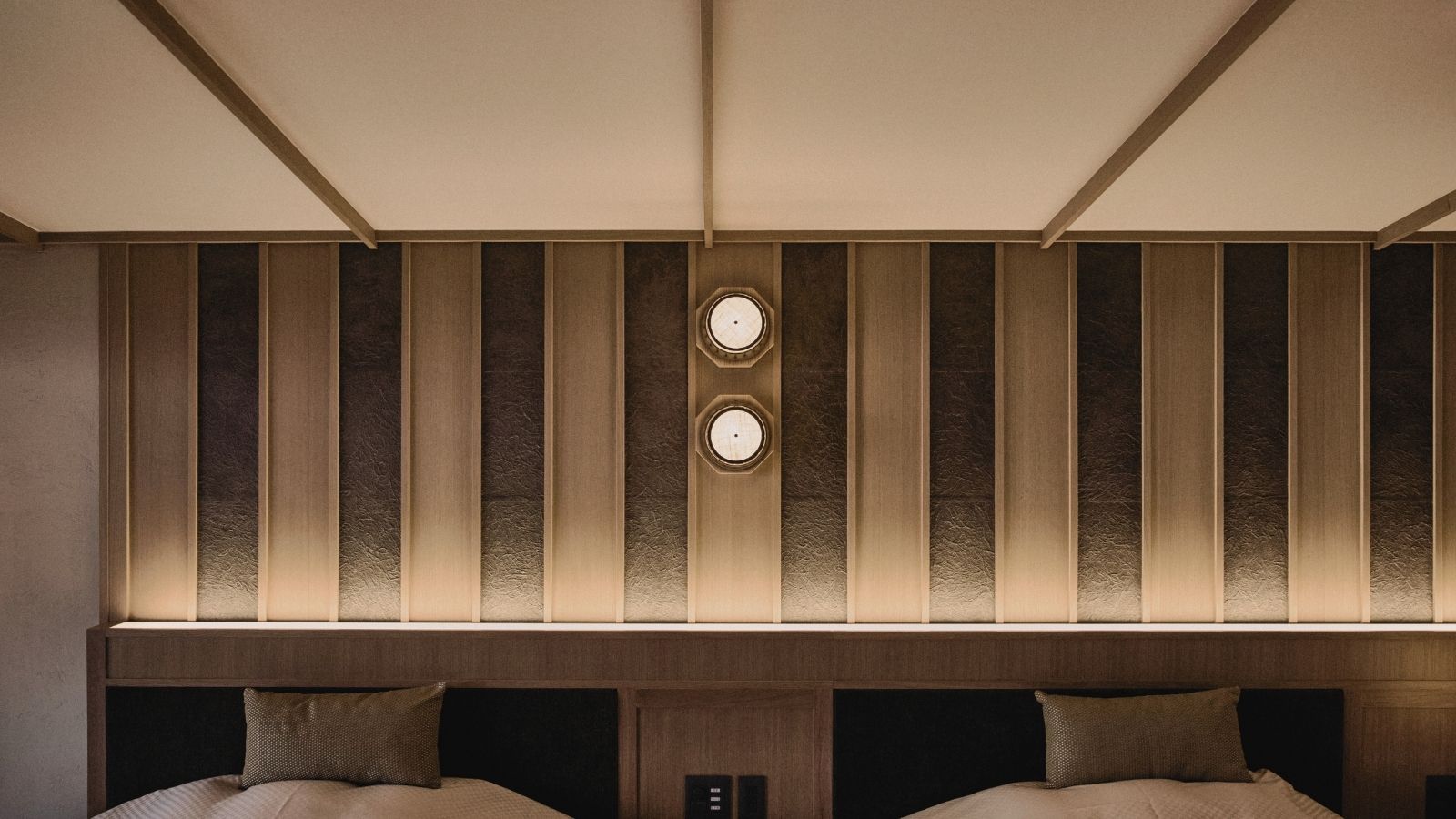 【ラグジュアリースイート205】