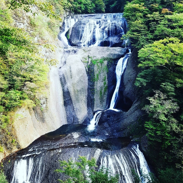 袋田の滝（夏）