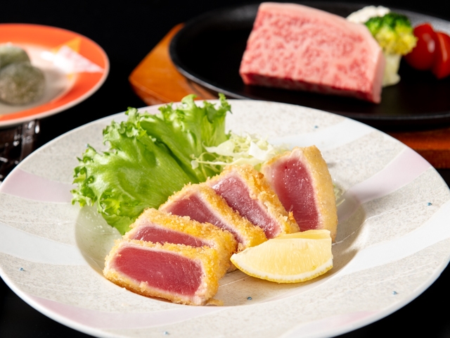 夏のグルメプランまぐろと熊野牛ステーキの旬彩料理
