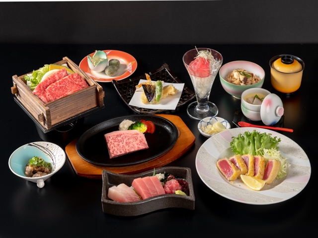 夏のグルメプランまぐろと熊野牛ステーキの旬彩料理
