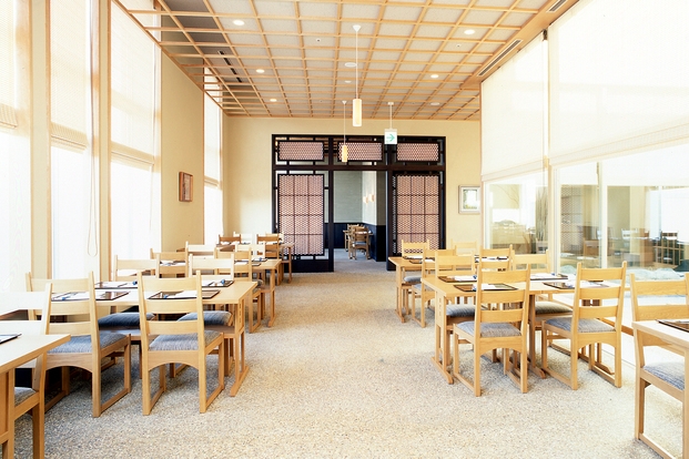 【札幌トク旅★一泊二食プラン】季節の道産食材を堪能〜和食会席　葵〜aoi〜 [ZL5]