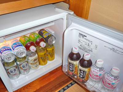 客房冰箱（冰箱內物品僅供參考）