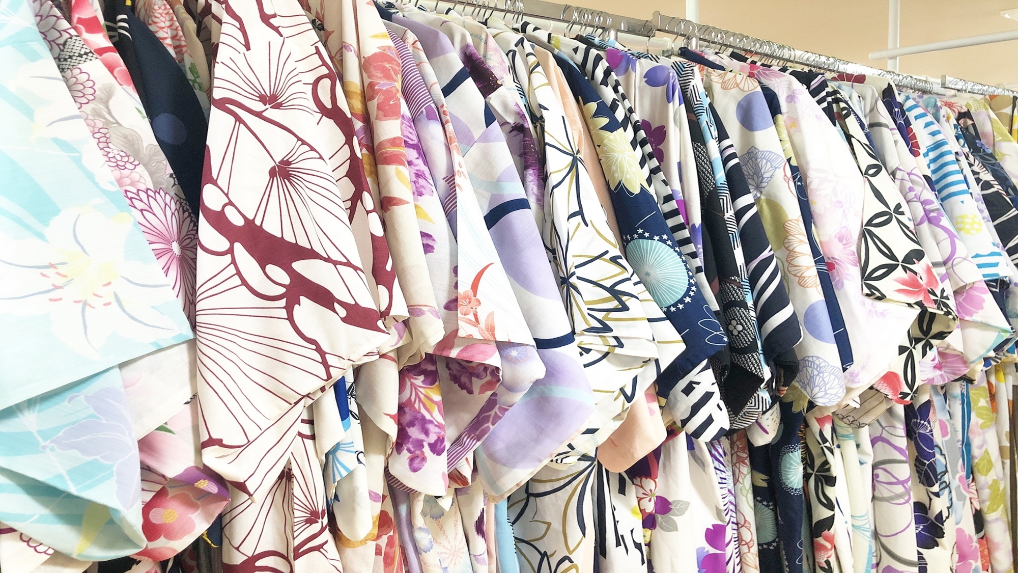 色浴衣レンタルサービス