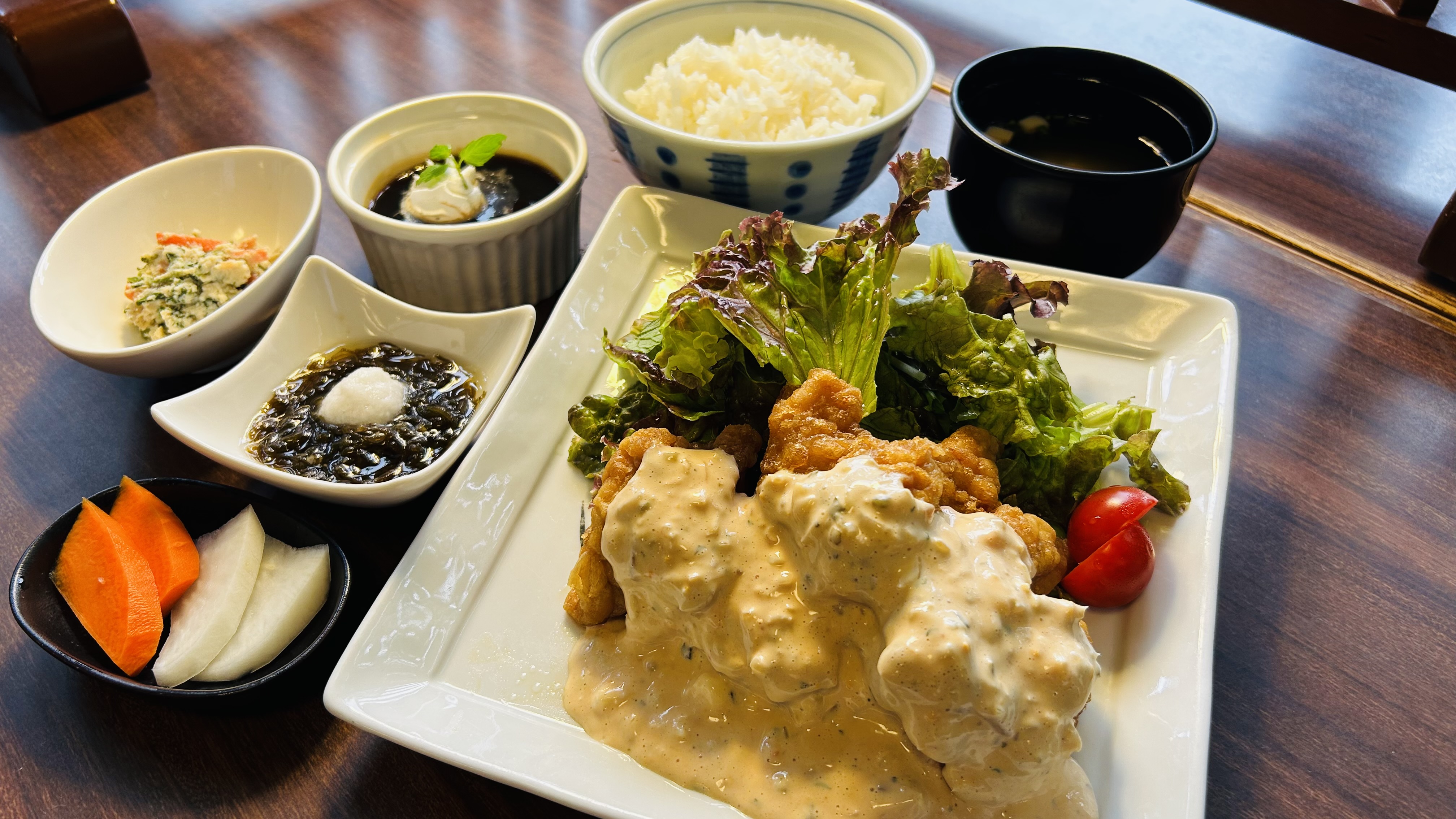 ◇ランチメニュー◇チキン南蛮定食