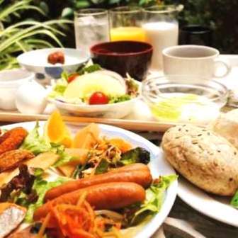 【さき楽１０】　10日前までのご予約で約５％OFF！！　■朝食無料■大浴場完備■繁華街すぐ！