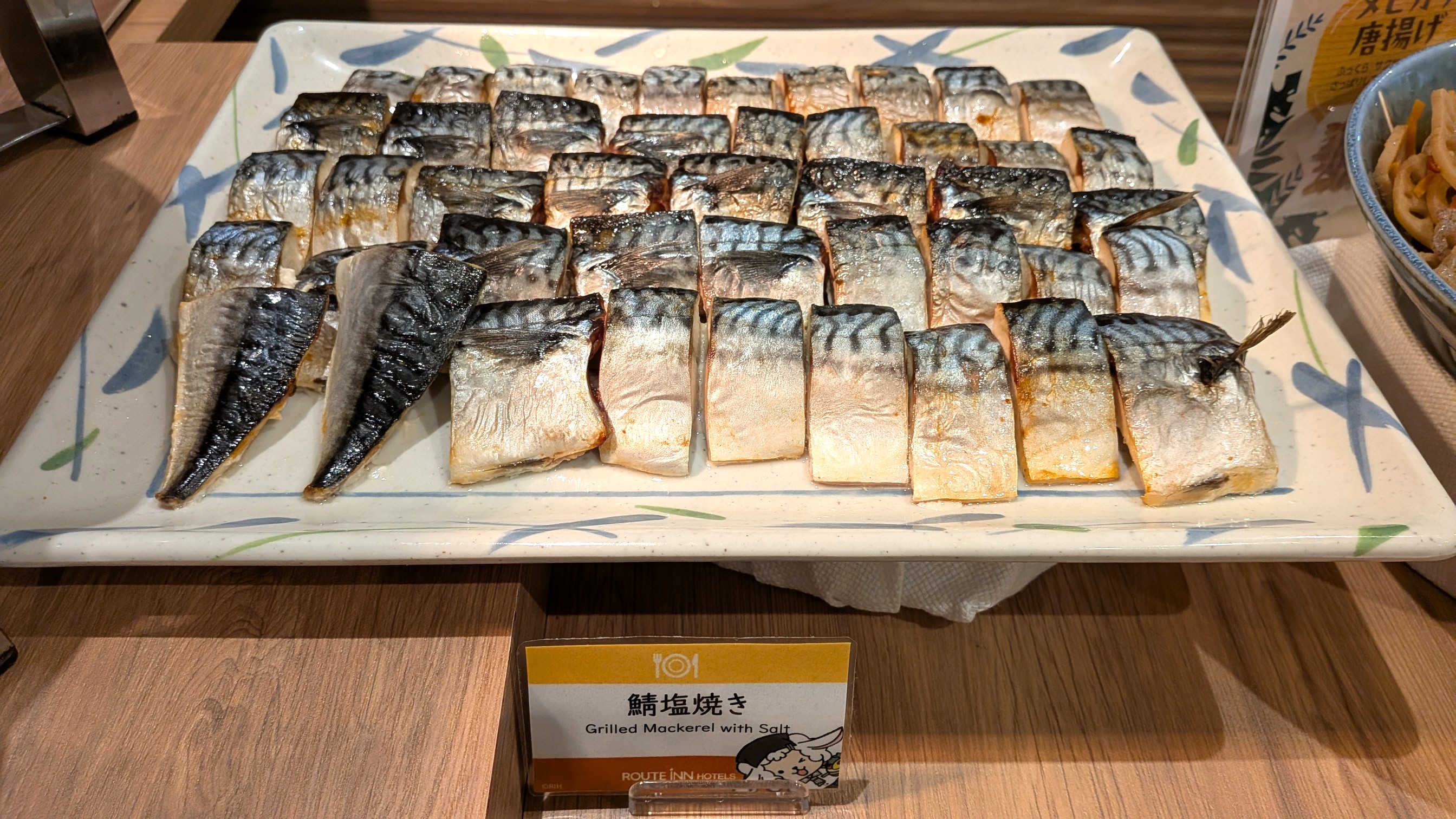 【無料】30品目以上の和洋朝食バイキング：6：30～9：00（日・祝日～9：30）