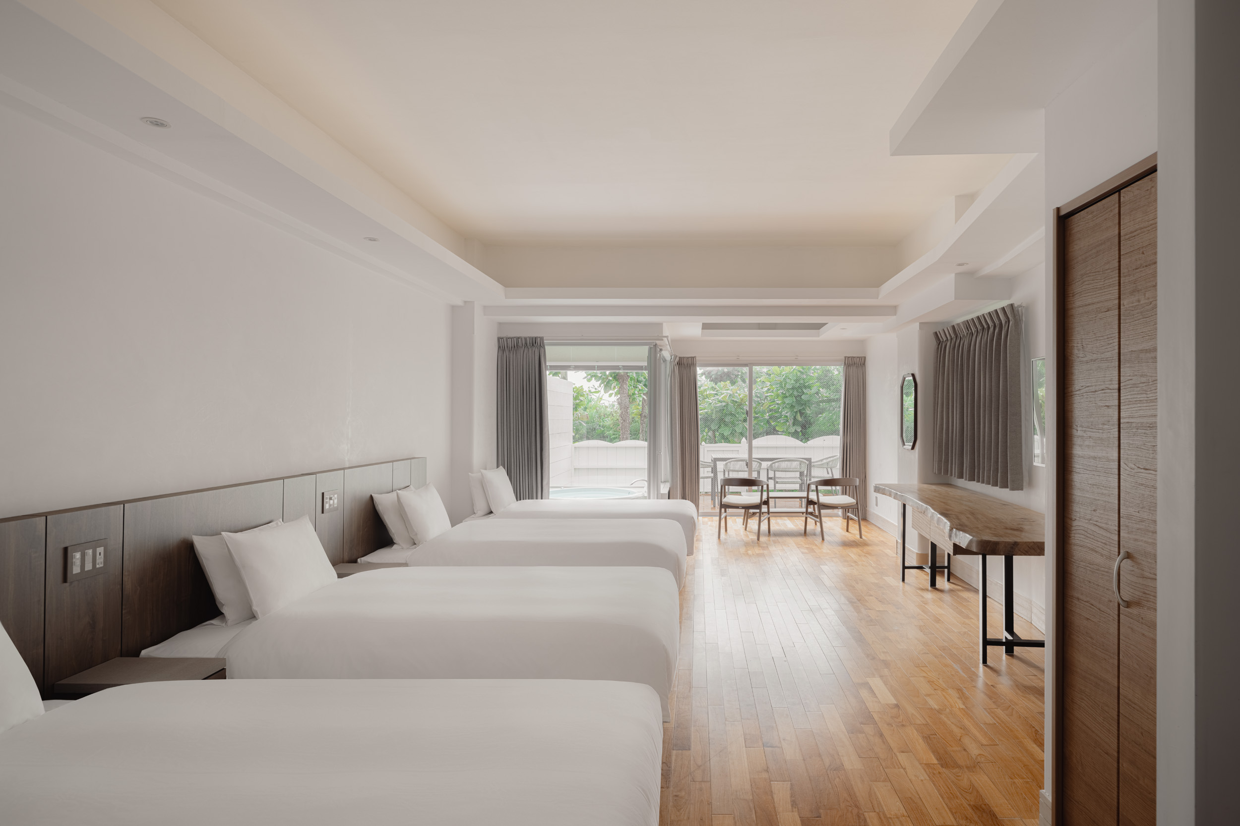 ガーデンテラストリプル＿4ベッド仕様