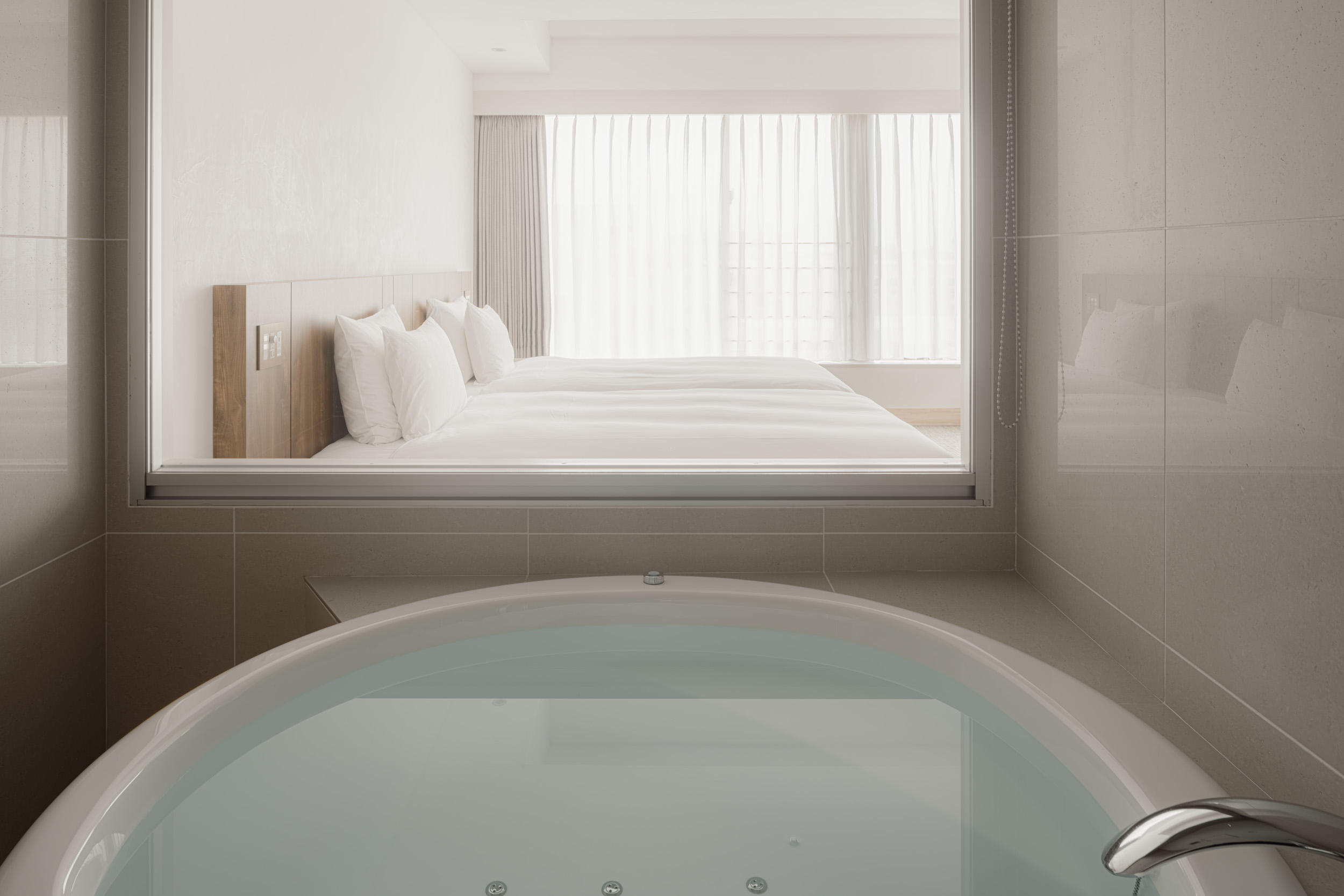 スーペリアツイン＿ジャグジーバス