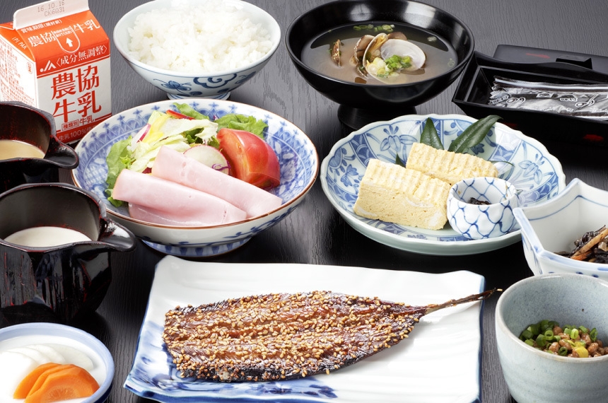 ○1泊朝食つき(夕食なし)プラン 現金払い限定　禁煙　和室8帖・10帖二間続き客室　洗面・トイレ付き