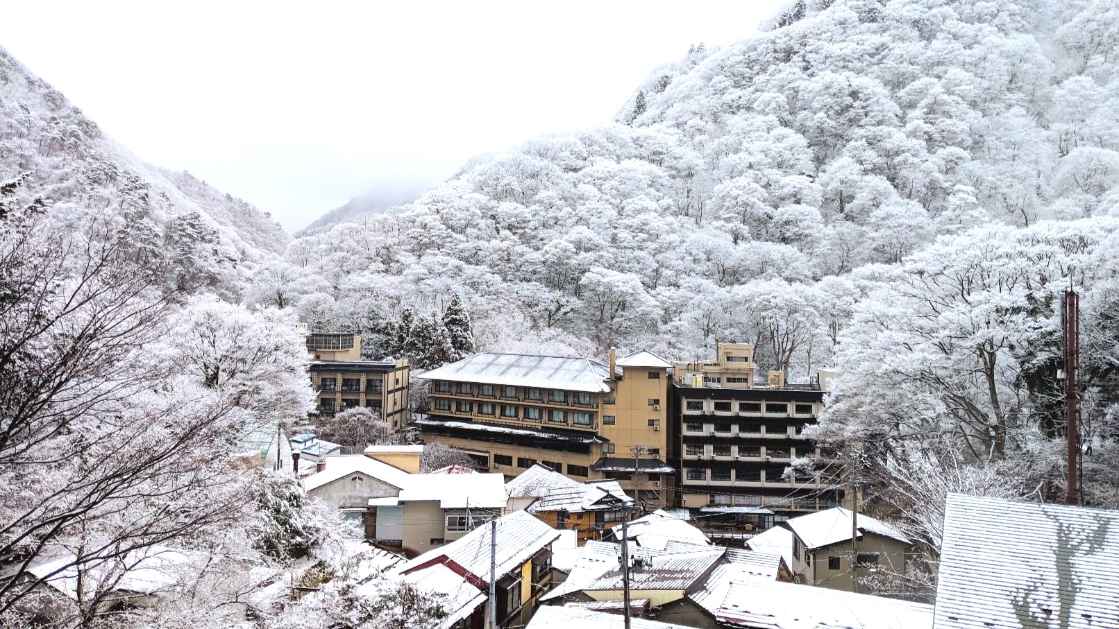 東山温泉、新滝周辺雪の季節のイメージ