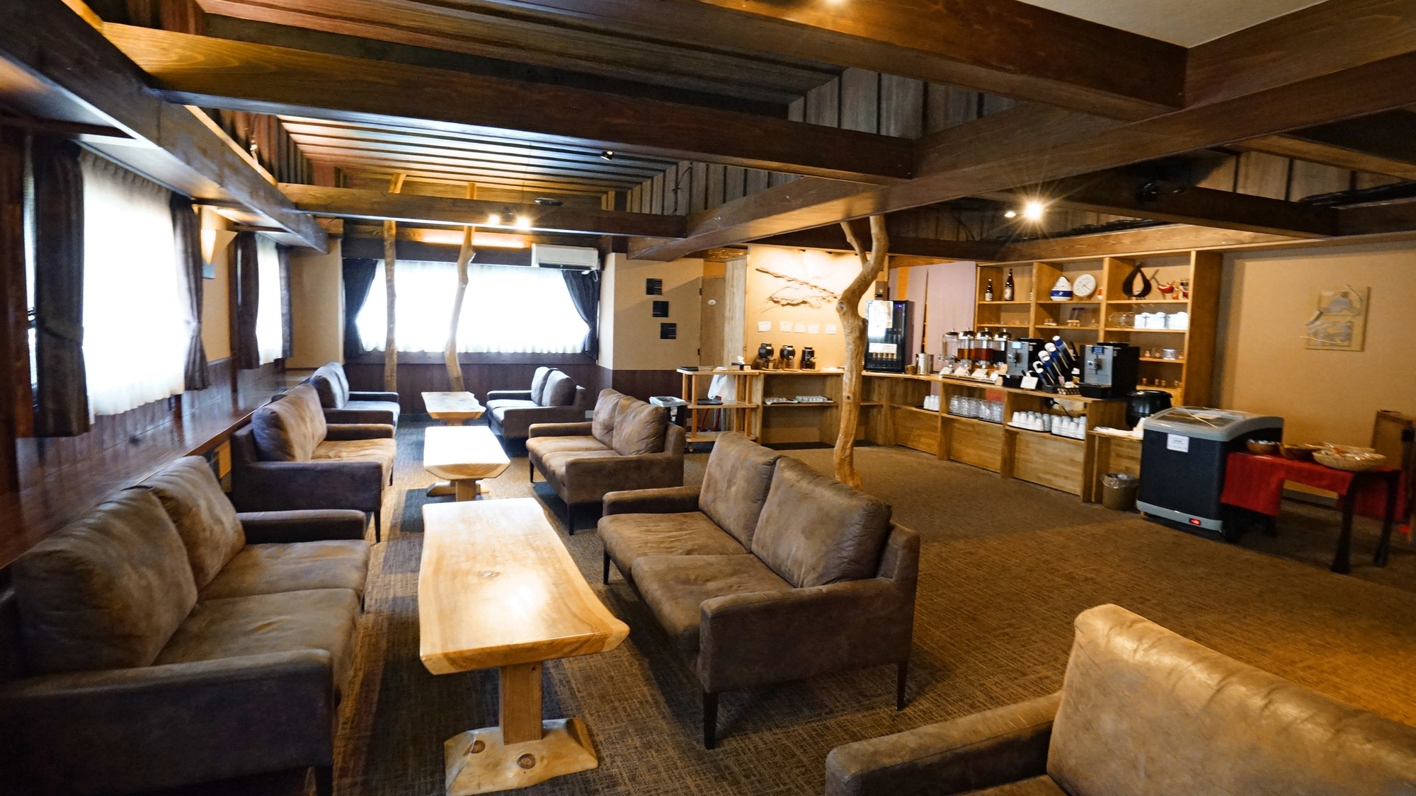 ＊ロビーラウンジ　ソファ席もご用意しております