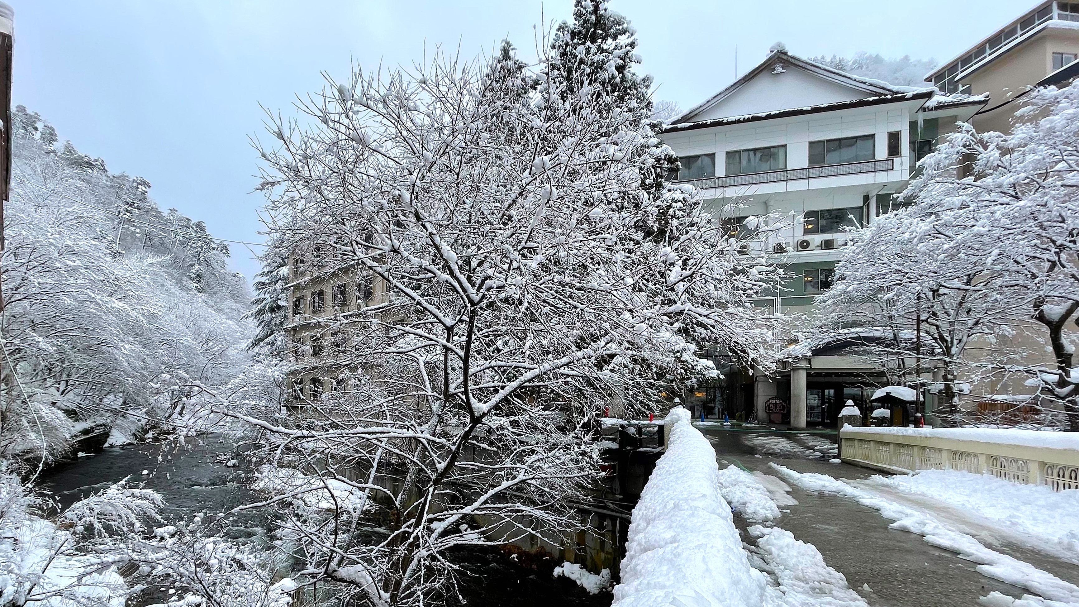新滝、雪の季節のイメージ