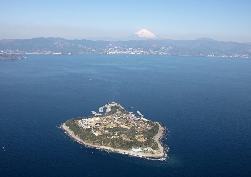 【熱海港目の前】フェリー旅にも便利♪熱海観光を満喫するシンプルステイ