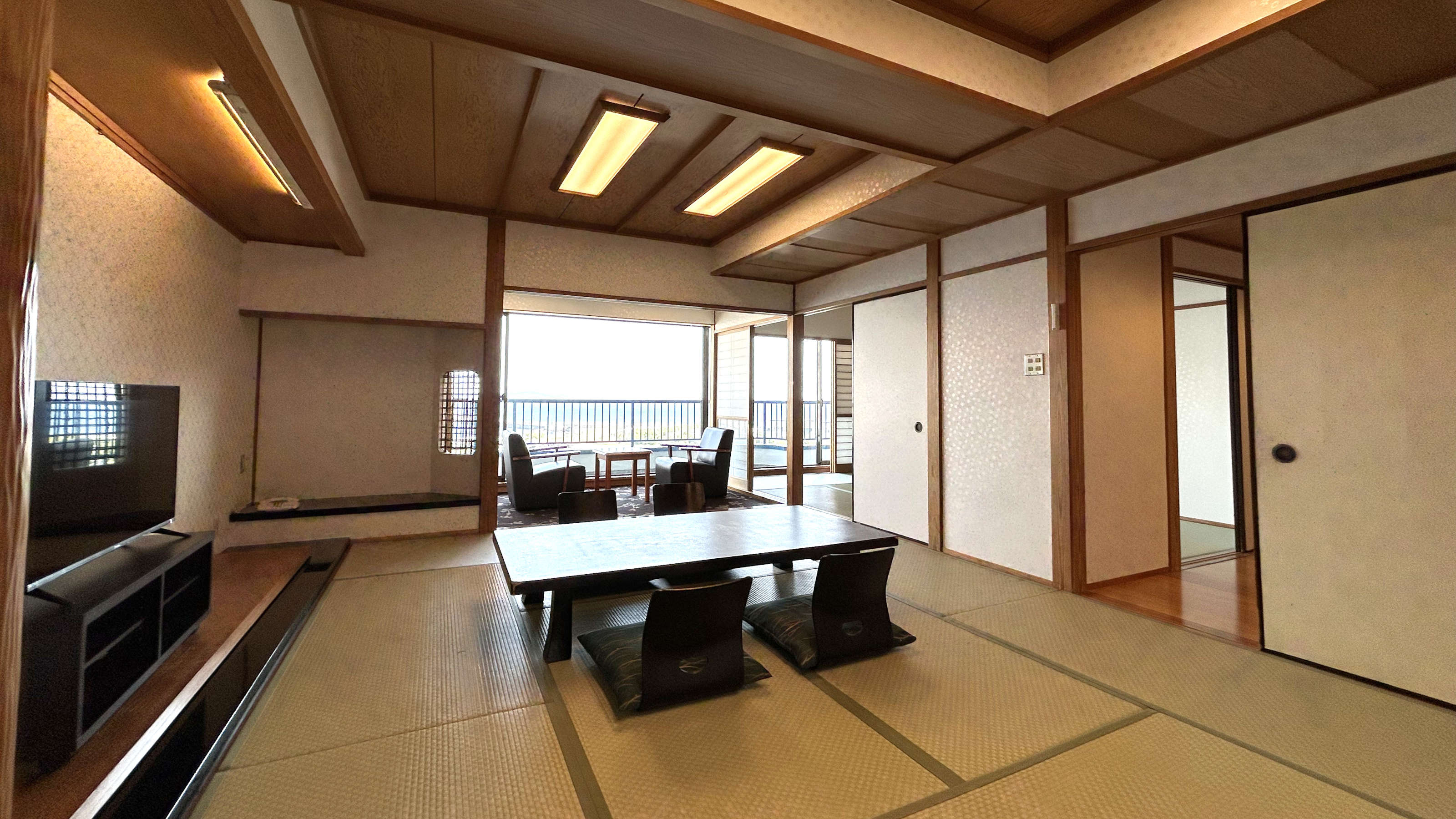 【特別室・最上階】和室二間