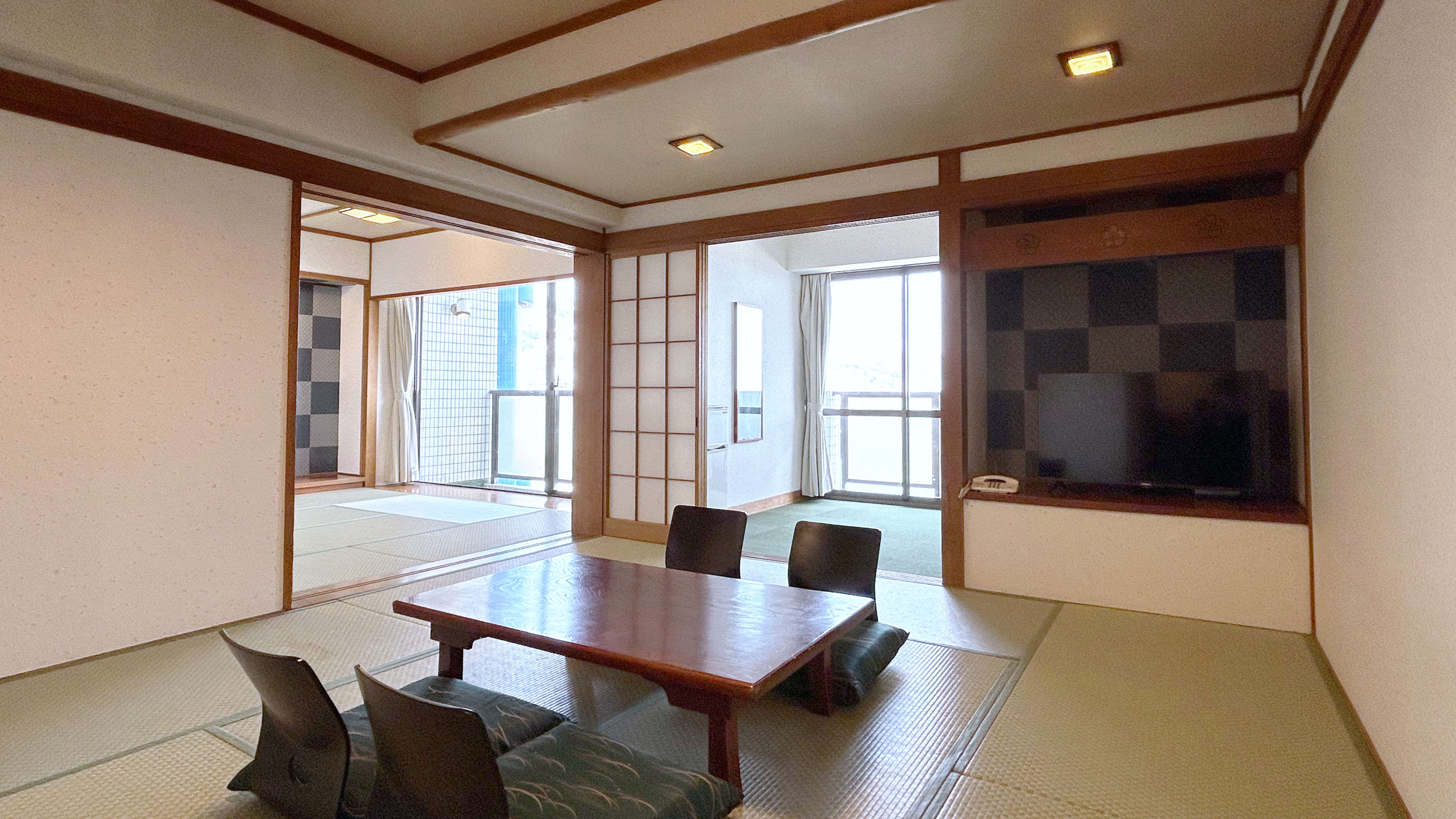 【上層階】和室二間