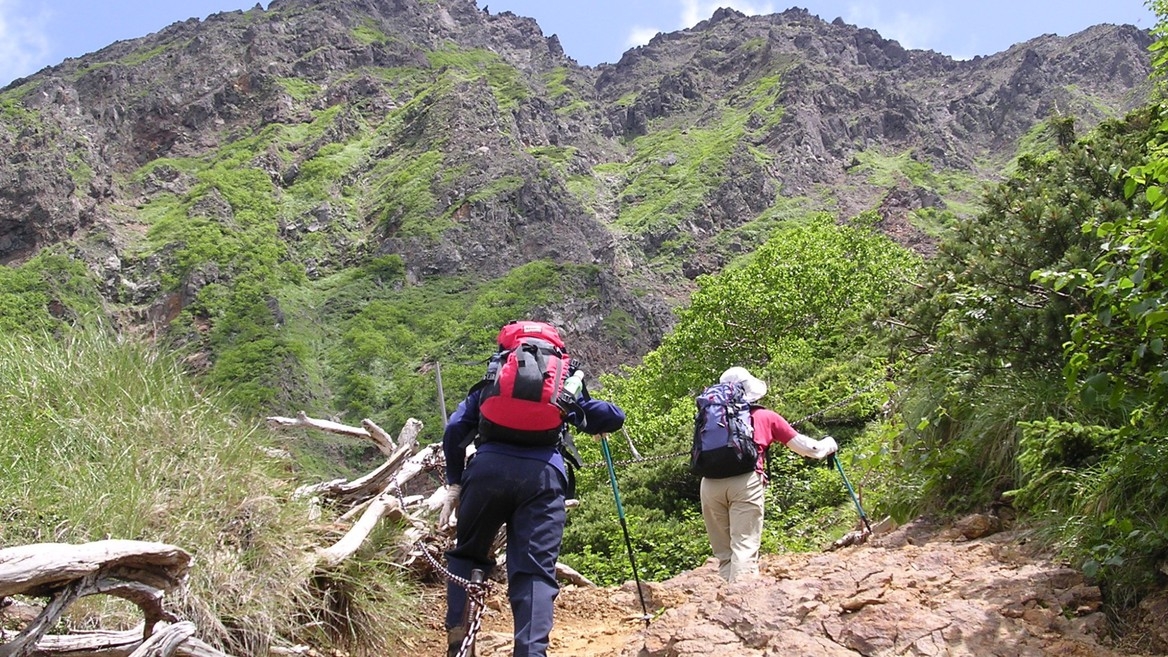 【八ヶ岳登山拠点】茅野駅すぐ＆チェックアウト後も入浴OKの素泊まりプラン