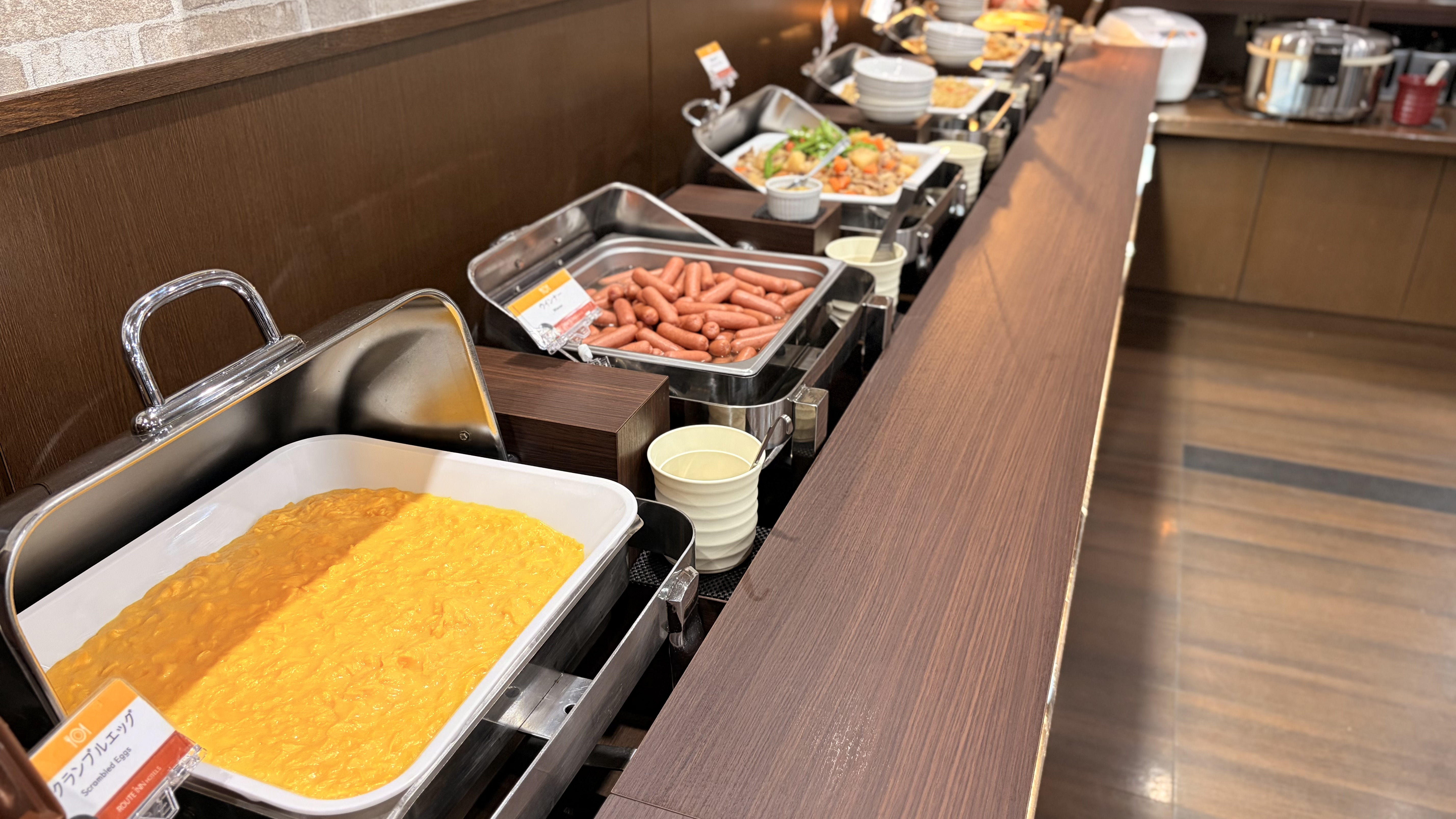 朝食バイキング