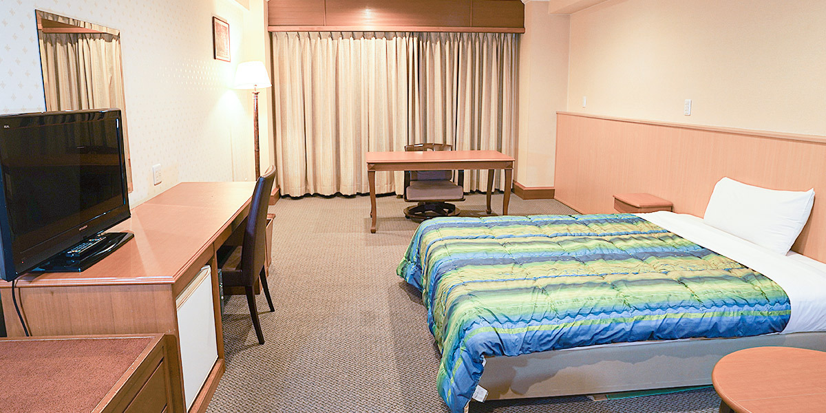 （ 1名利用 ） ベッド幅140cm×1台 / 33平米 　【 勝手にアップグレード対応プラン 】