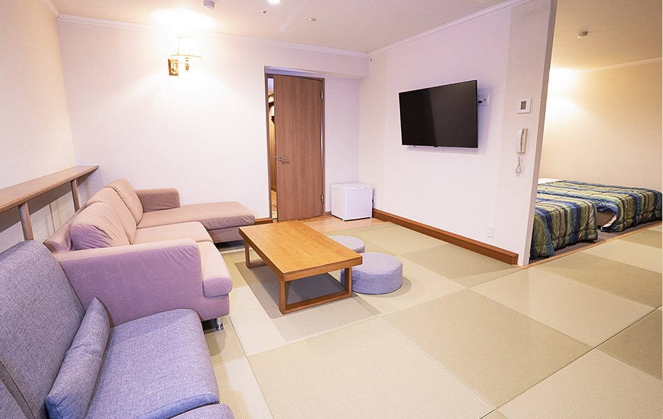 限定１部屋（禁煙）和洋スイート ベッド幅140cm×2台 ♪小学6年生以下のお子様添い寝無料♪