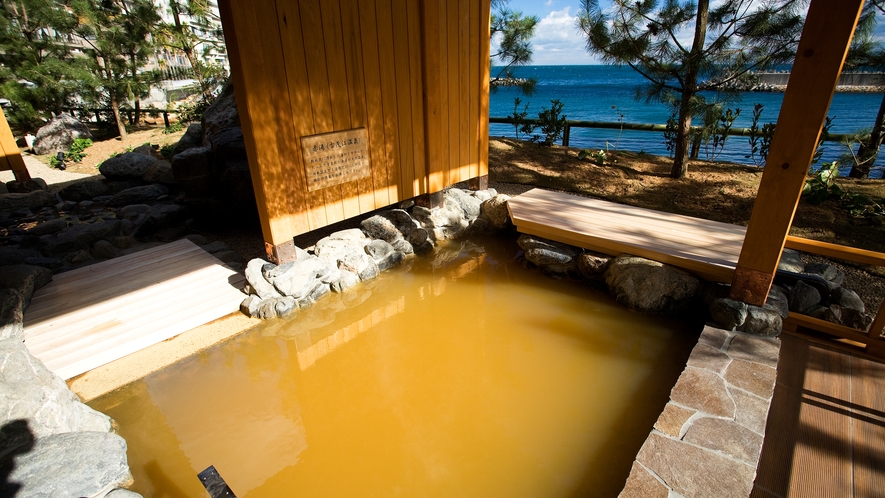 【くにうみの湯】湯巡り三昧、「スパテラス水月」にある、古茂江温泉の“赤湯”