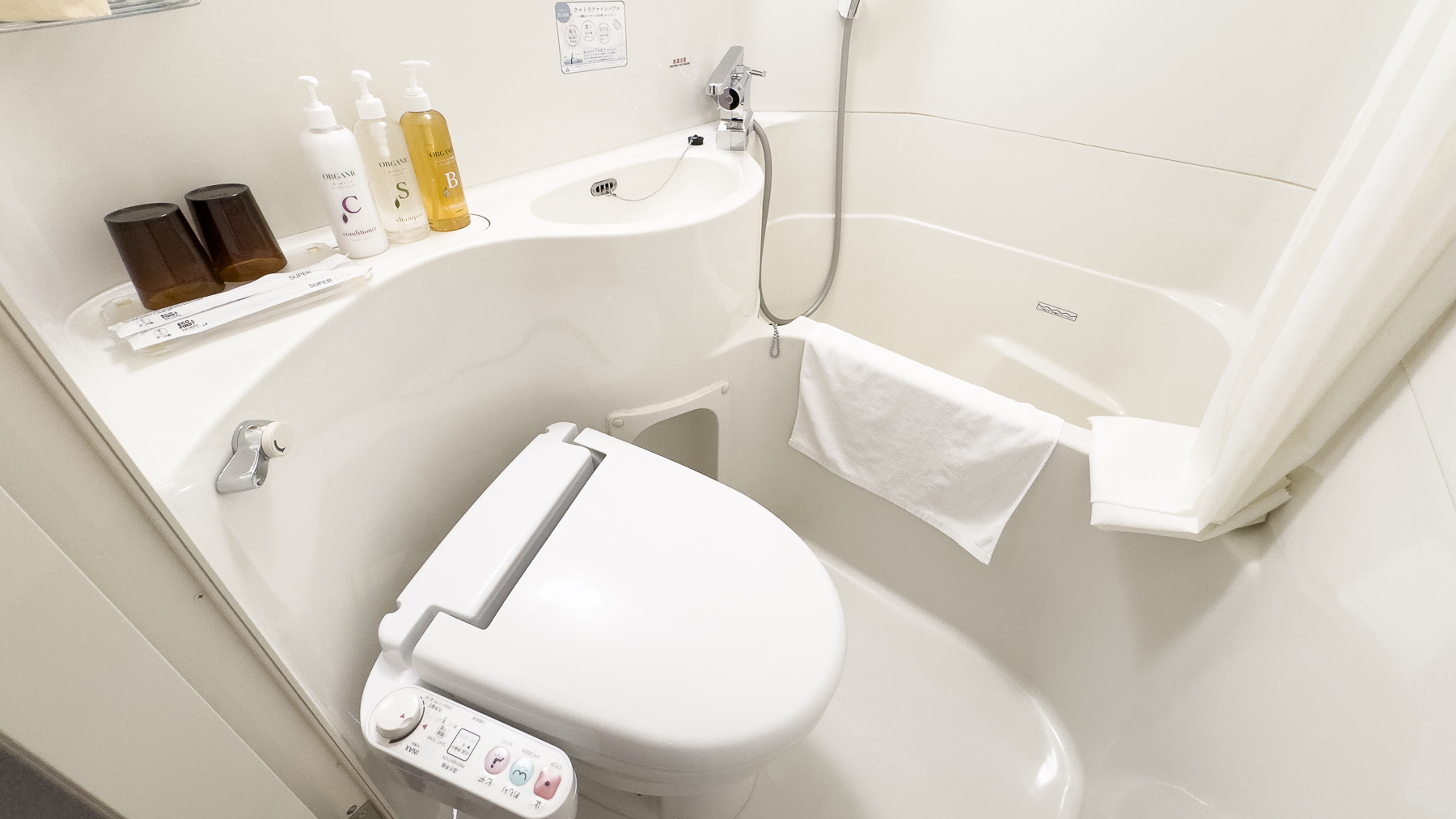 全室にユニットバス完備