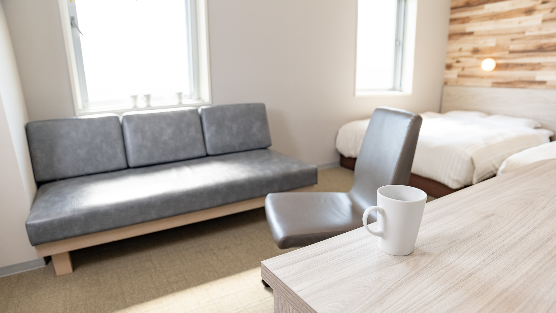 75cm幅のソファも１台あります