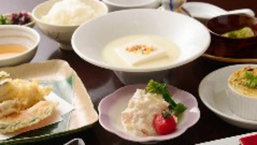 『豆八コース』変わり豆腐、生ゆば、生麩の豆乳グラタン♪京食材たっぷり