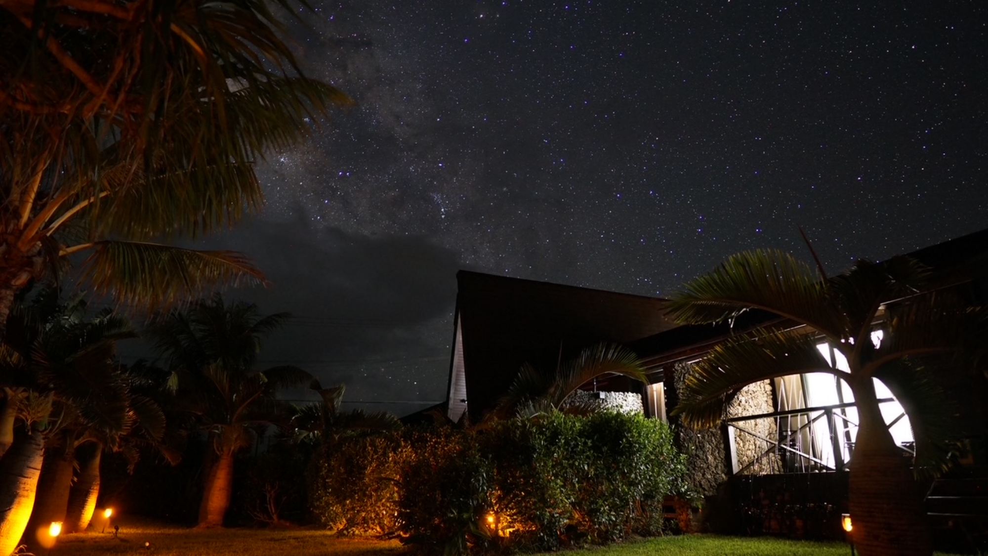 *【夜景】満天の星が降り注ぐ幻想的な夜をお楽しみください。