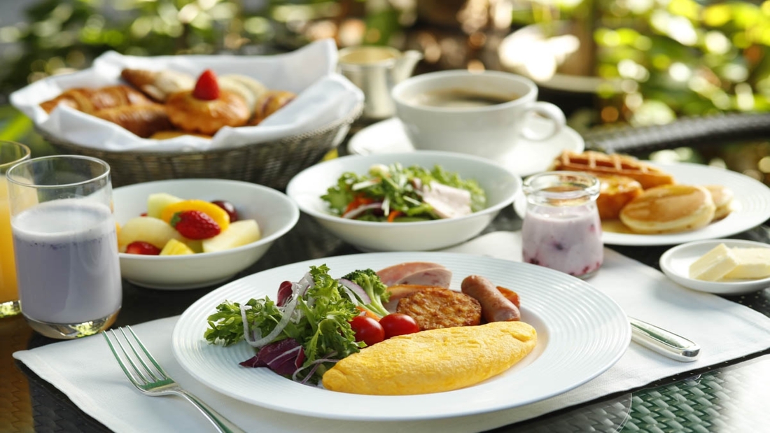 夏限定！朝食＆ホテルクレジット特別プラン！