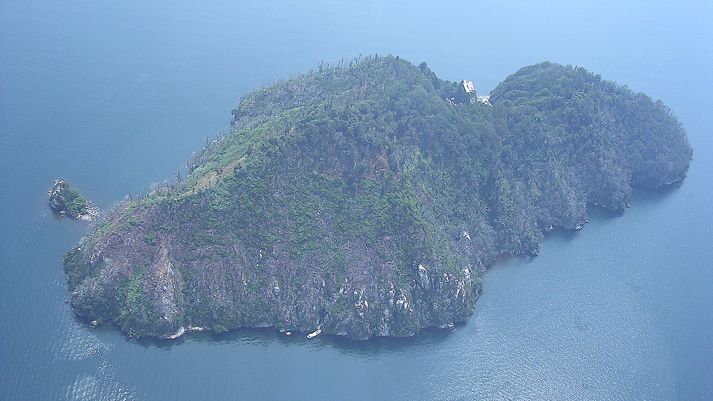 竹生島　（西国三十三ヵ所第三十番札所）