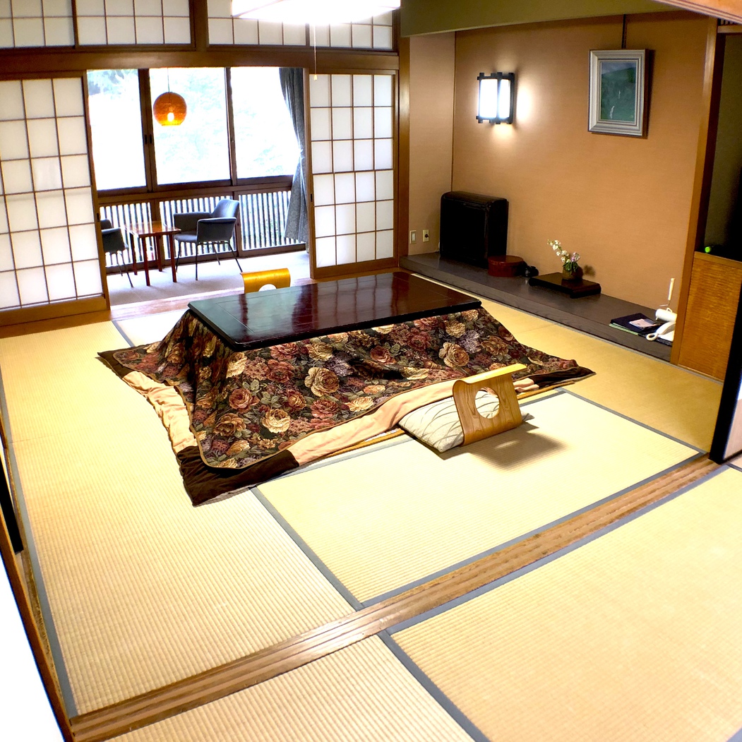 別館 吾妻園 和室14畳