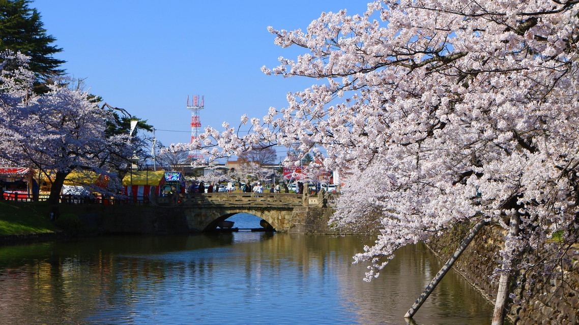 【1日3組春限定】特別価格11000円！国産黒毛和牛すき焼きと小野川の美肌湯をリーズナブルに堪能