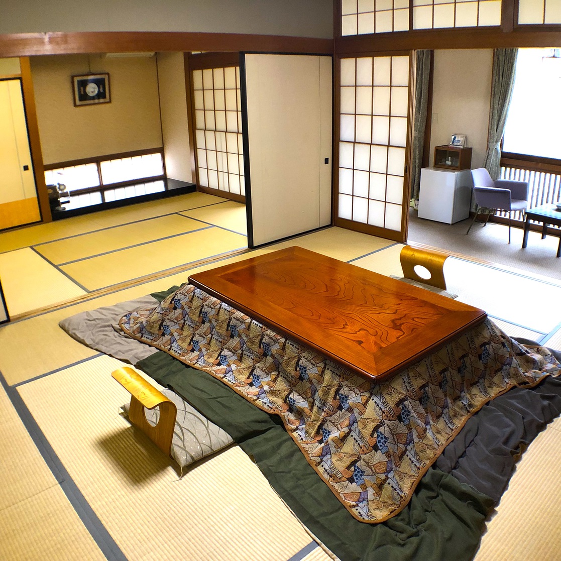 別館 吾妻園 和室 17畳