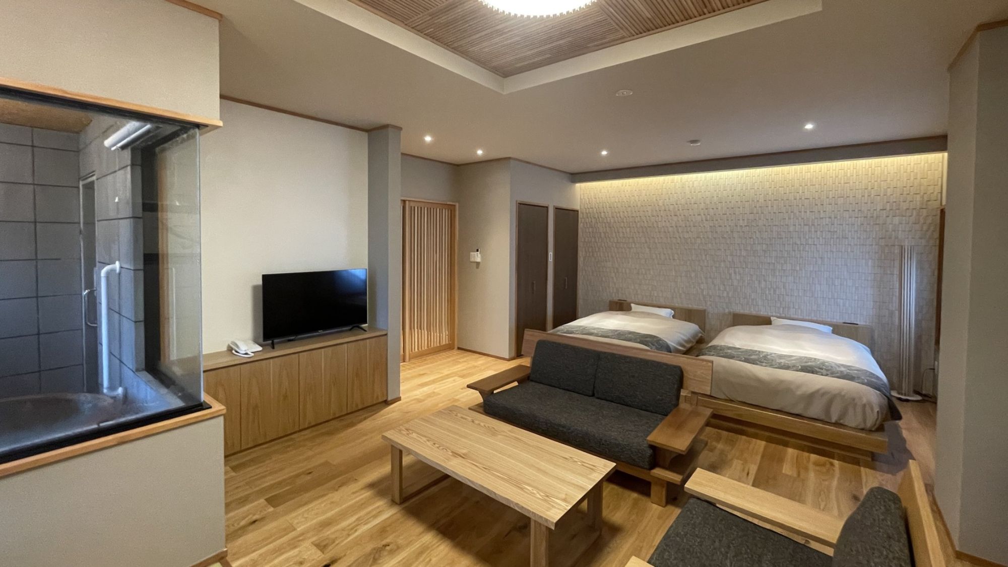 【客室内風呂付＜銀嶺＞】プライベートな空間で極上温泉を独り占め。