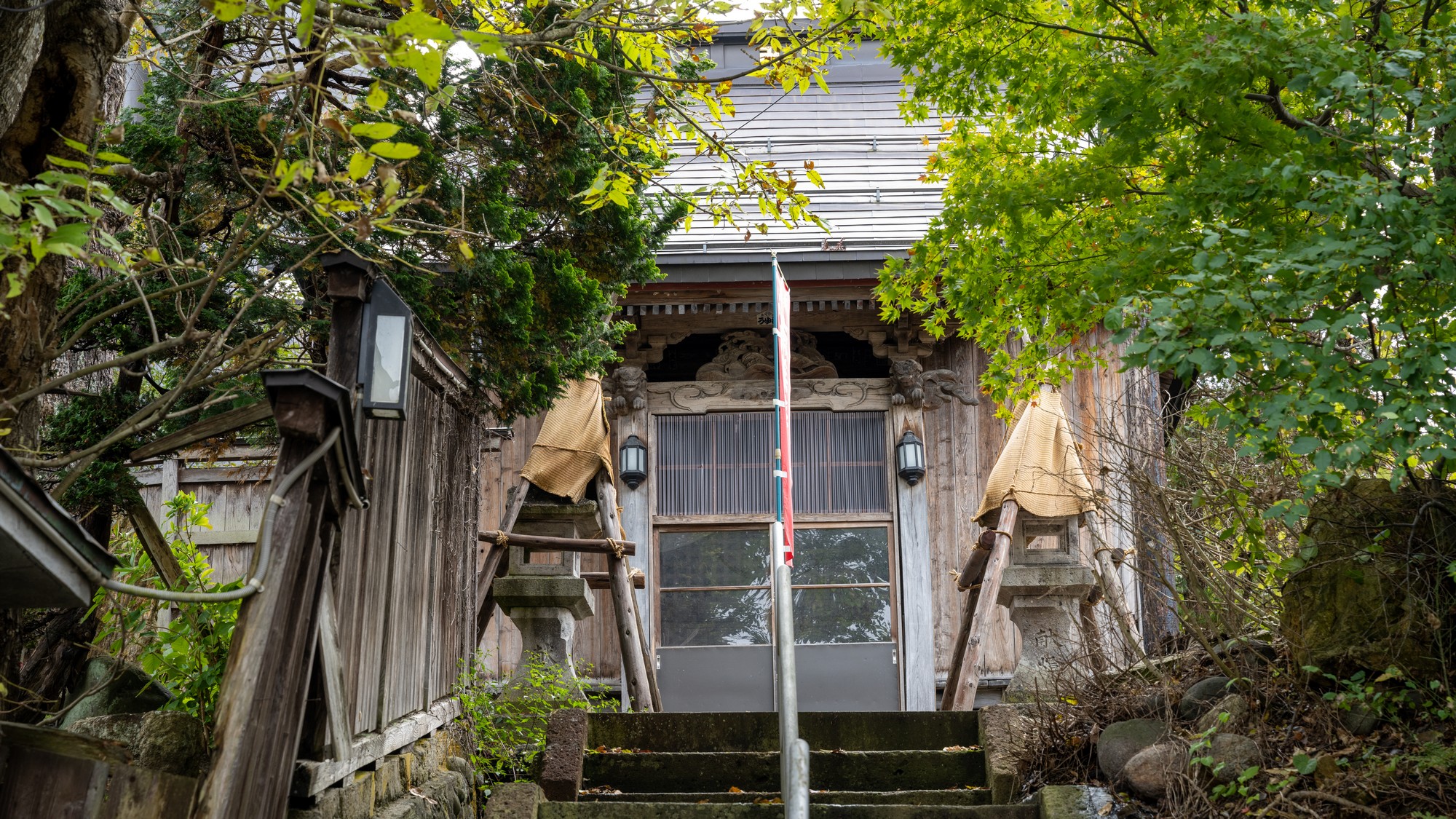 【お薬師様】健康とお湯の神様