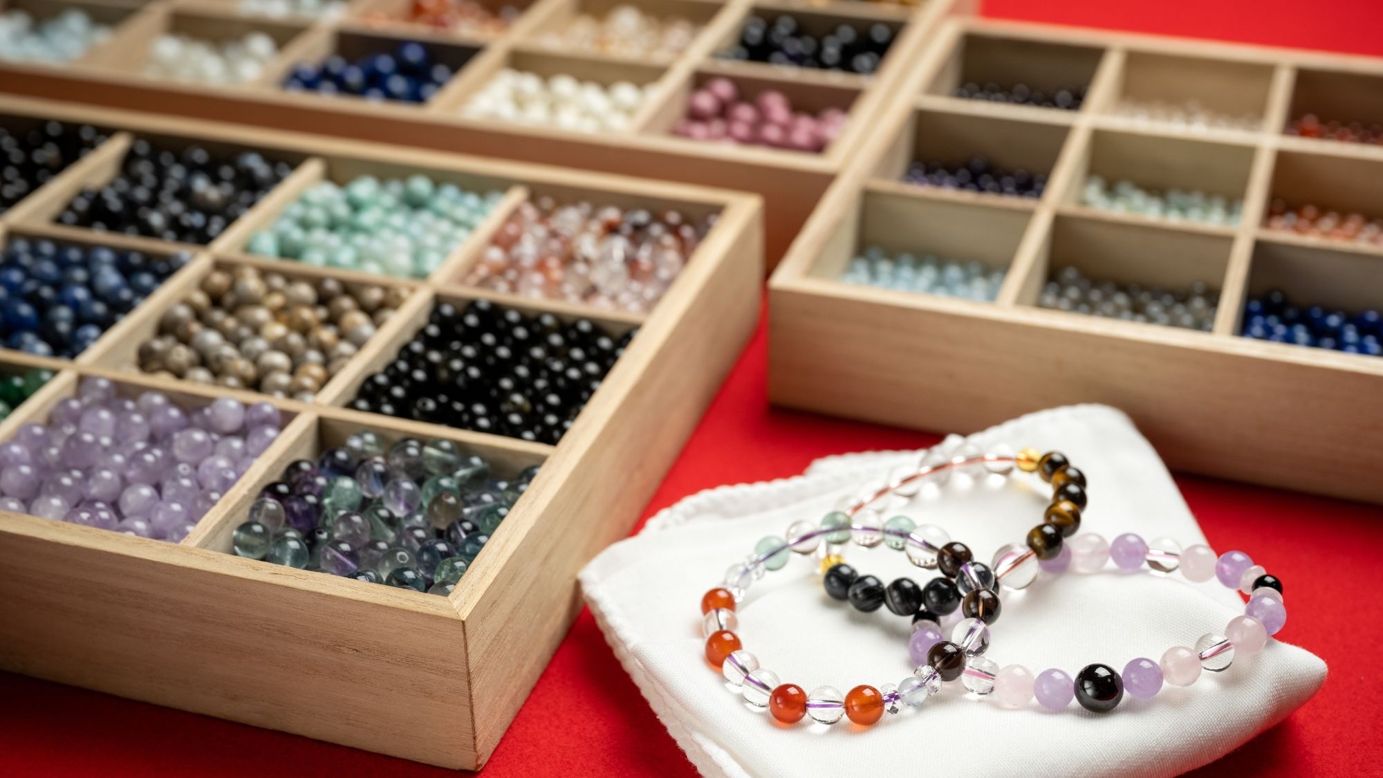 【甲子（きのえね）大黒天】参拝だけでなく数珠づくり体験も楽しめる寺院（徒歩10分）