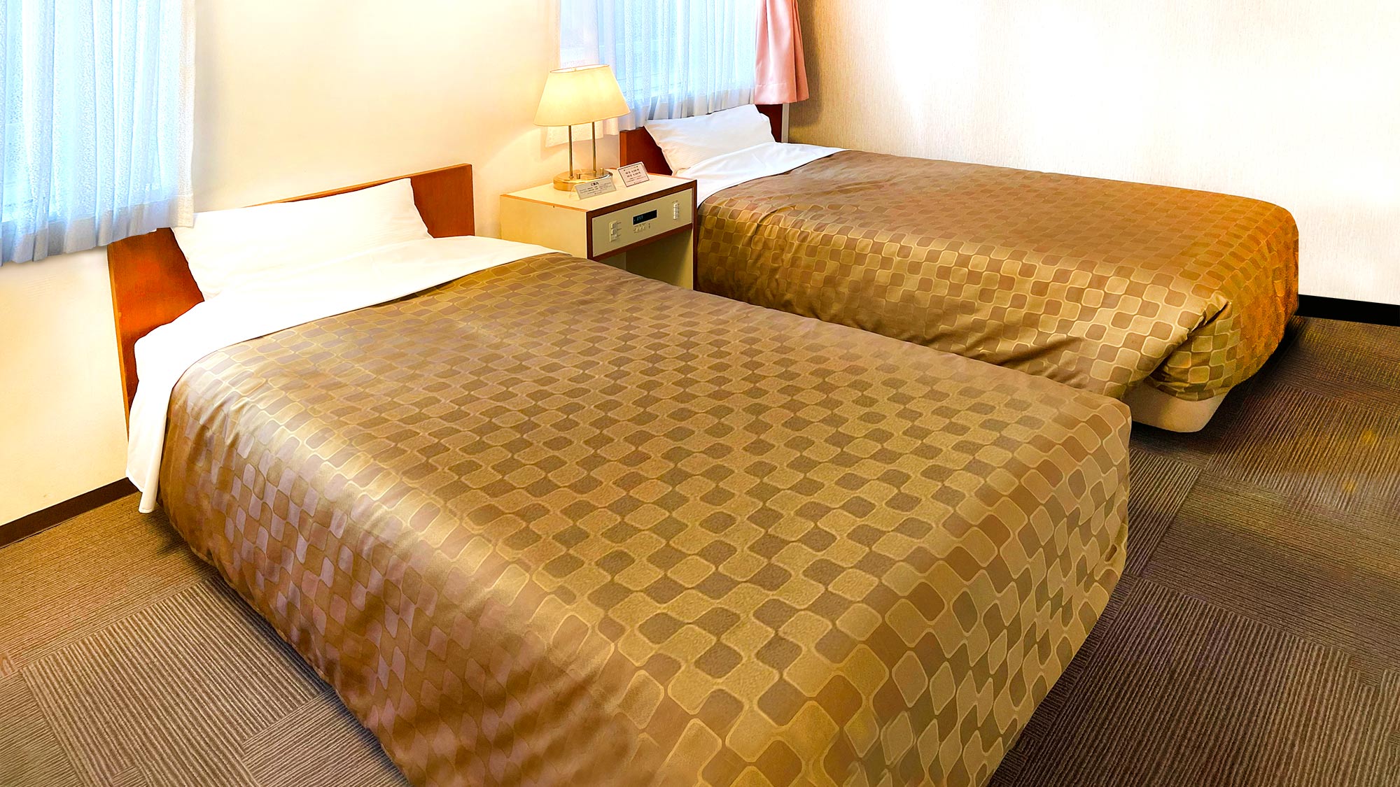 ツインルーム【100cm幅ベッド&times;2台】