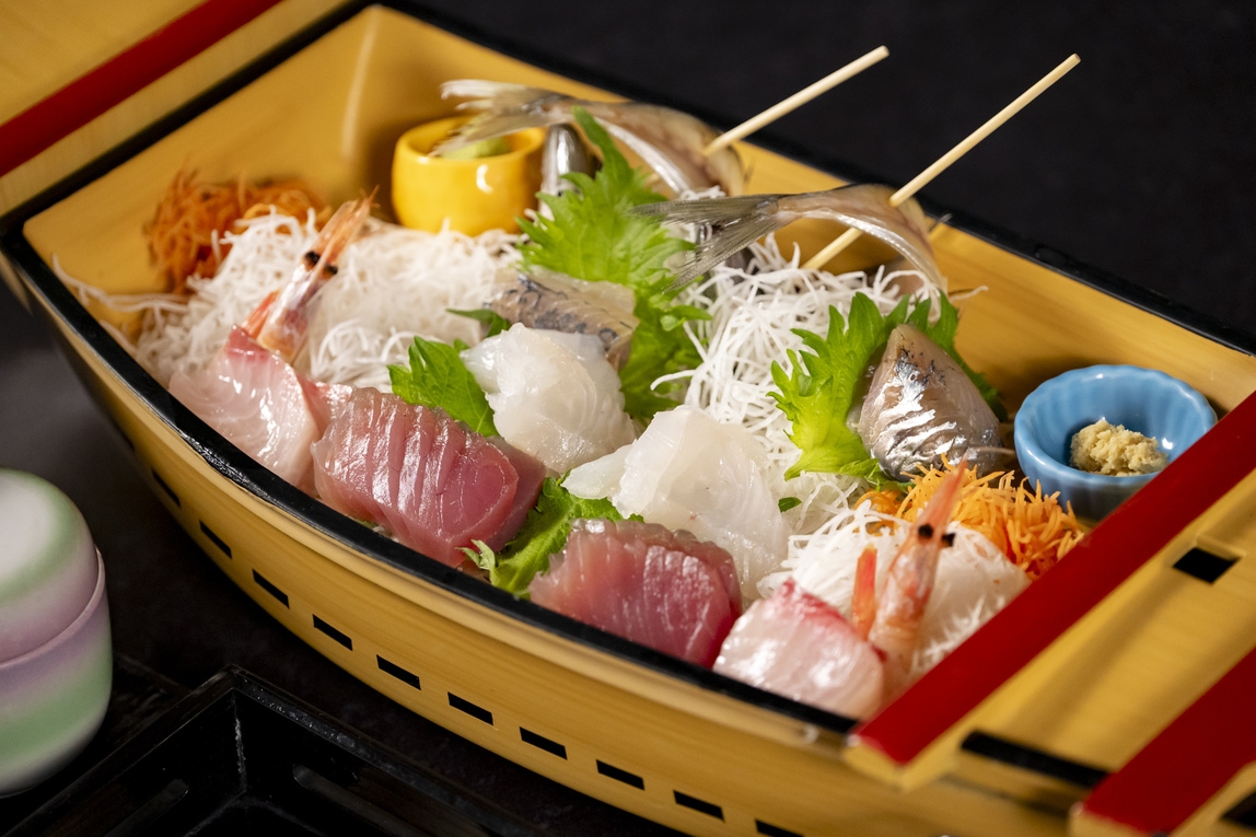【5月厳選】一泊二食付　最大20％OFF！「伊豆産金目鯛煮付」や「鮑踊り焼」など会席料理を堪能