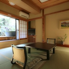  温泉露天風呂付客室「大室」（和室10畳+4.5畳・2ベッド）